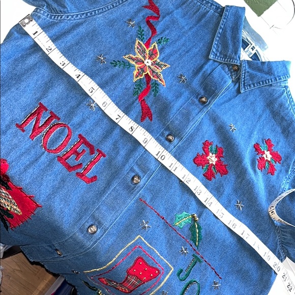 Vintage Jean Shirt • Denim Button-Up Shirt with Holiday Embroidery • Christmas - Picture 11 of 11